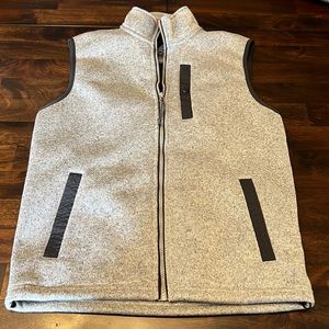 Men’s vest. St. John’s Bay brand. Size small. Windproof & Water resistant.